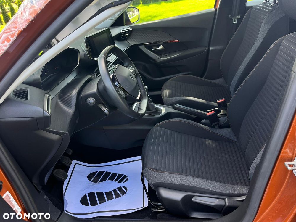 Peugeot 2008 PureTech 100 Active - 13