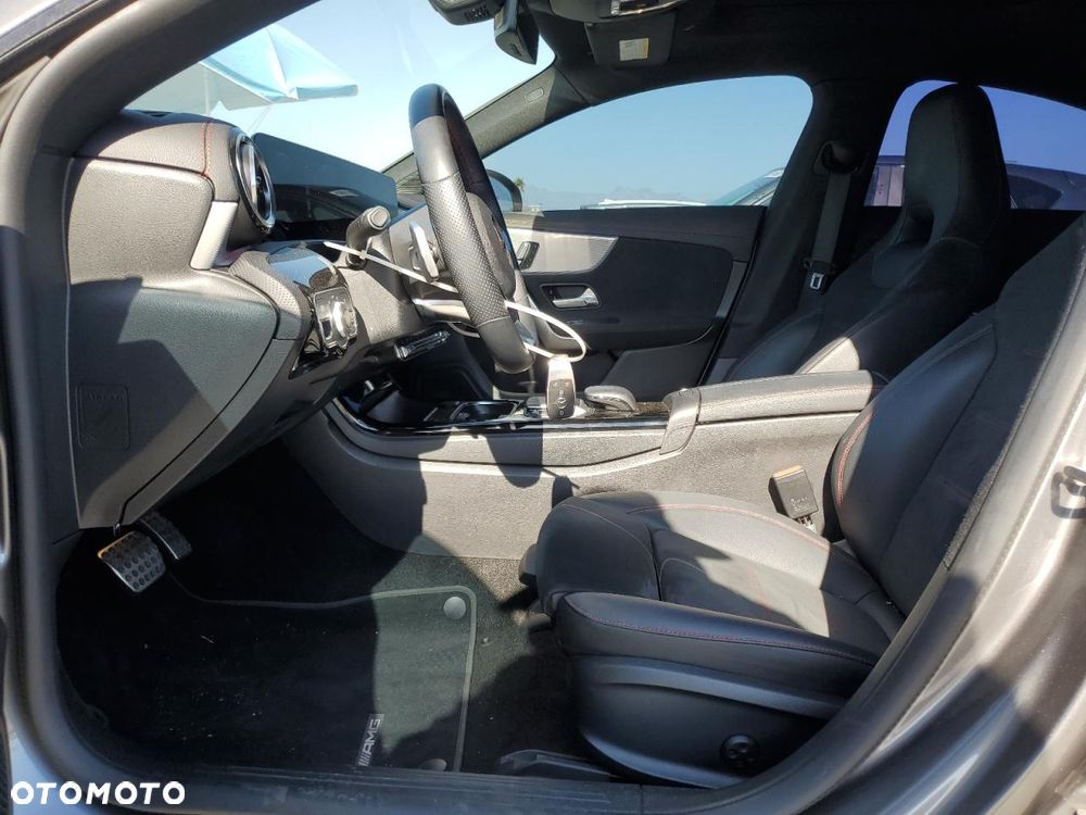 Mercedes-Benz CLA 250 7G-DCT Progressive - 8