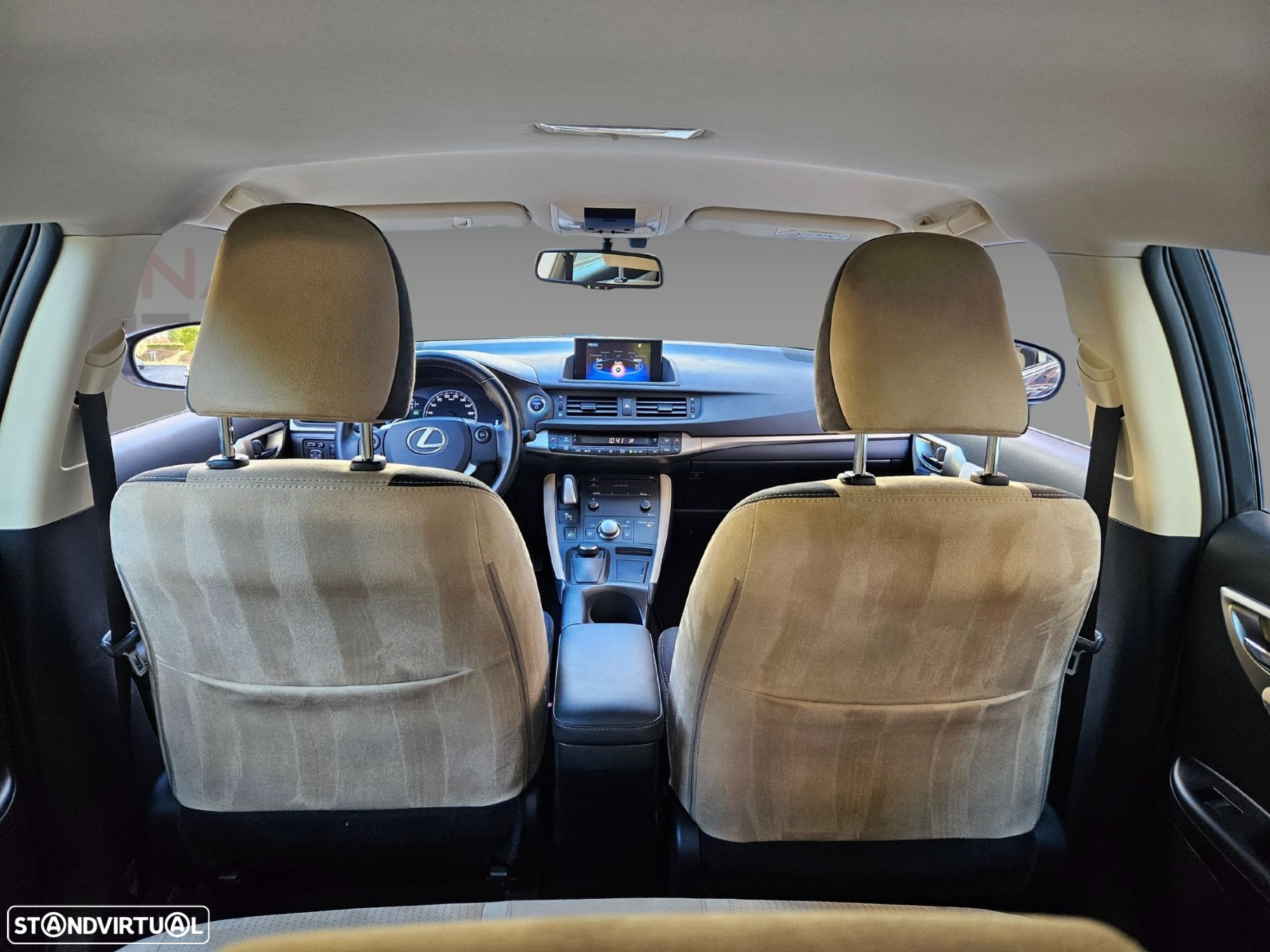Lexus CT 200h Executive+ - 29