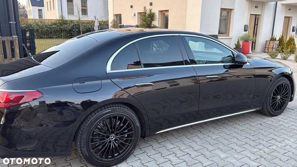 Mercedes-Benz Klasa E 300 de PHEV 4-Matic AMG 9G-Tronic - 10