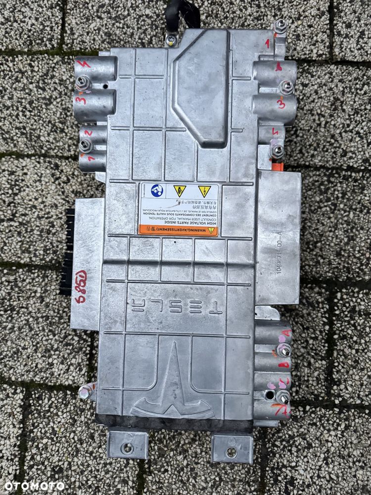TESLA S 85D 13-16 DUAL MOTOR 3 FAZOWY ROZDZIELACZ WYSOKIEGO NAPIECIA EUROPA - 1
