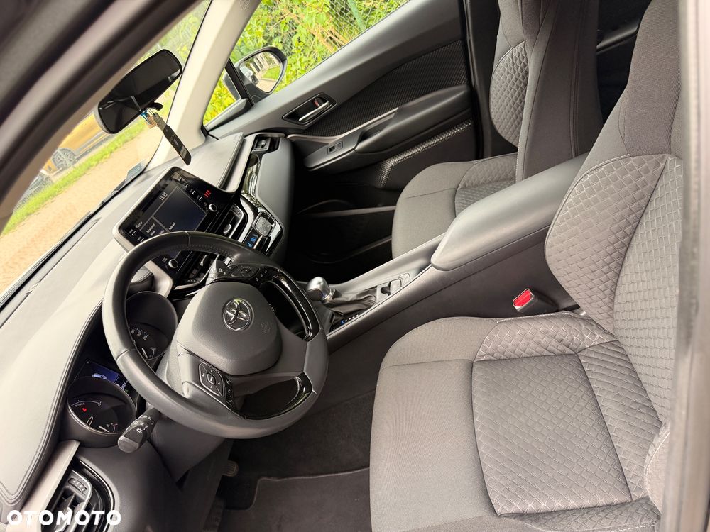 Toyota C-HR - 14