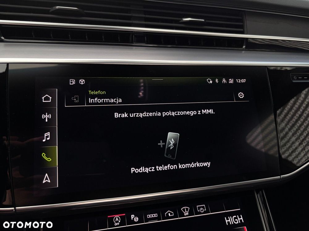 Audi A8 - 32