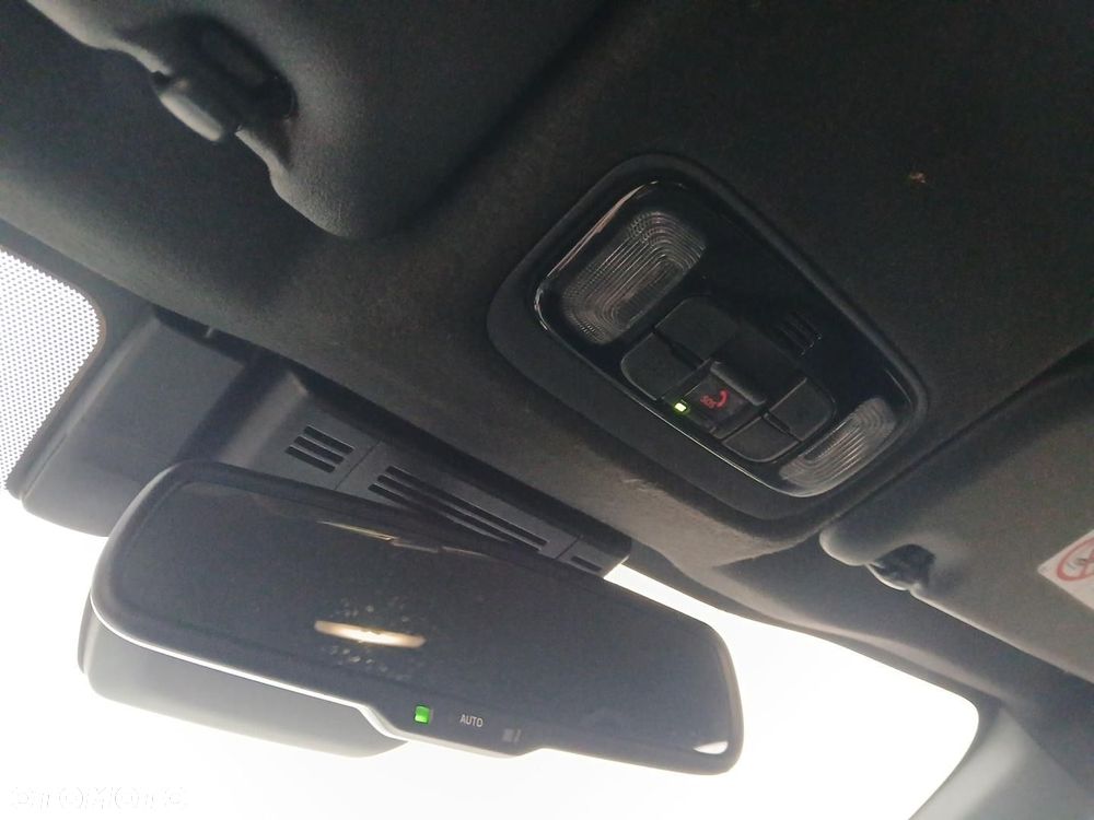 Toyota Yaris Cross Hybrid 1.5 Style - 36