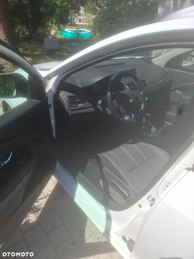 Renault Megane 1.5 dCi Bose - 4