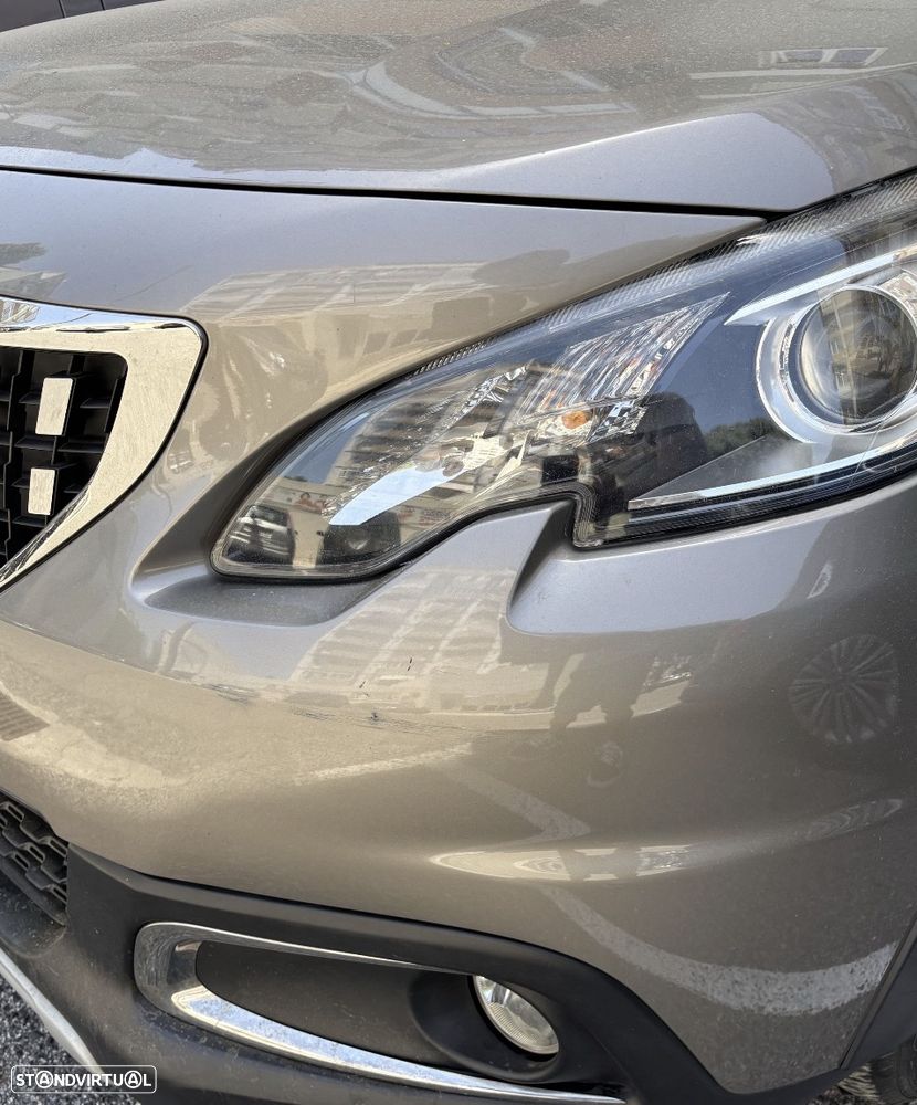 Peugeot 2008 1.6 BlueHDi Allure - 12