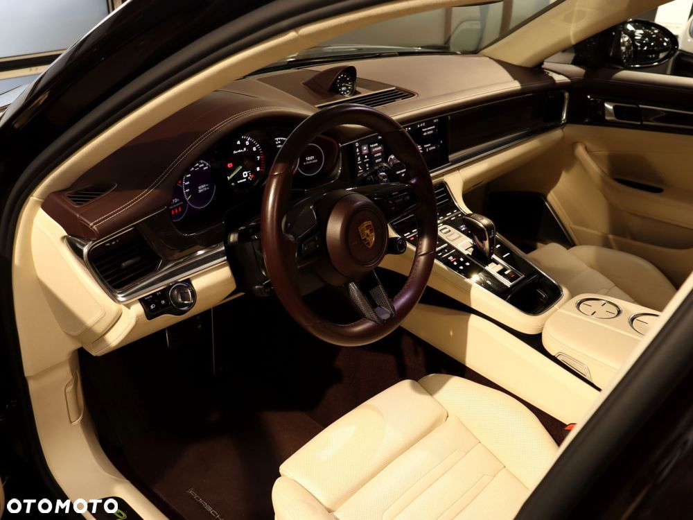 Porsche Panamera Turbo S E-Hybrid GPF - 14