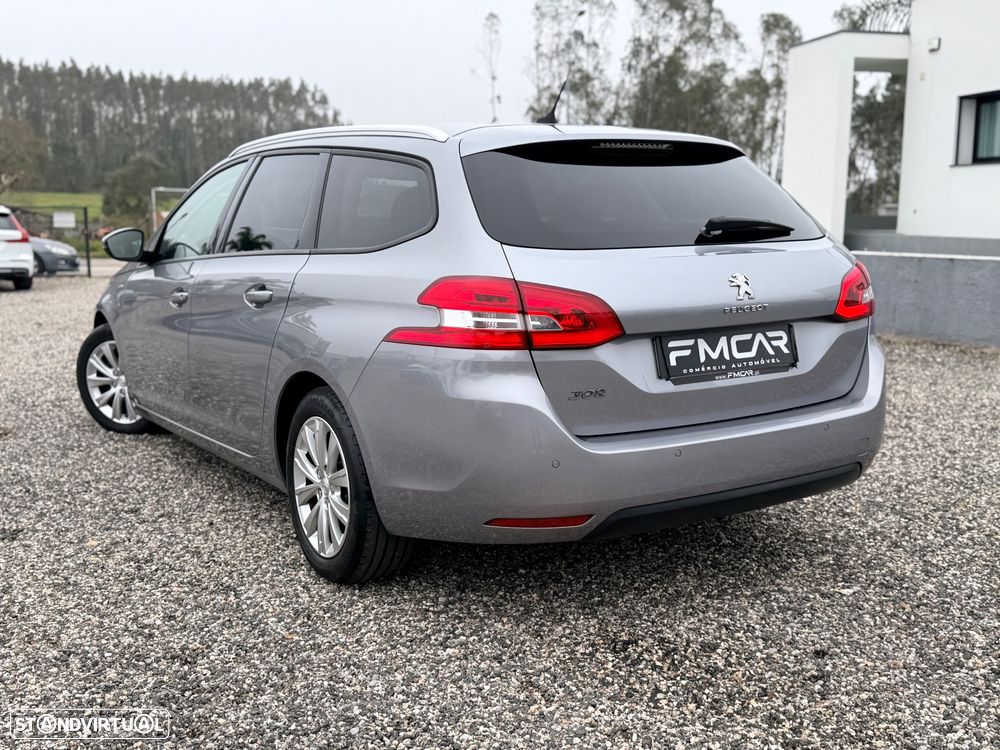 Peugeot 308 SW - 9