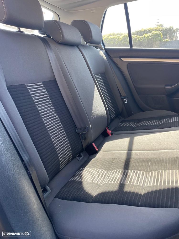 VW Golf 1.9 TDi Comfortline - 9