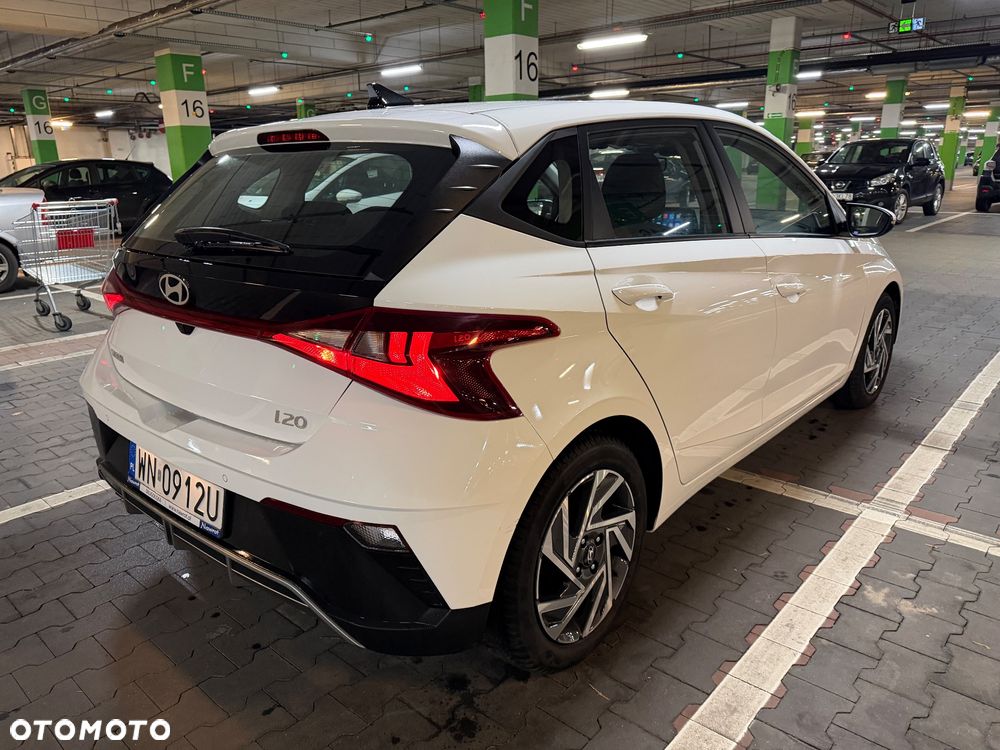 Hyundai i20 1.2 Modern - 9