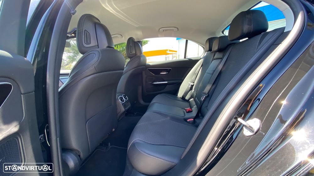 Mercedes-Benz C 300 e - 20