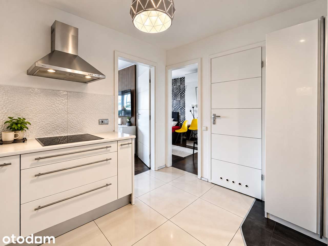 Świętokrzyska 35 | Metro M1 + M2 | 2 oddzielne pokoje | balkon