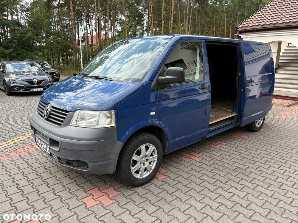 Volkswagen Transporter - 1