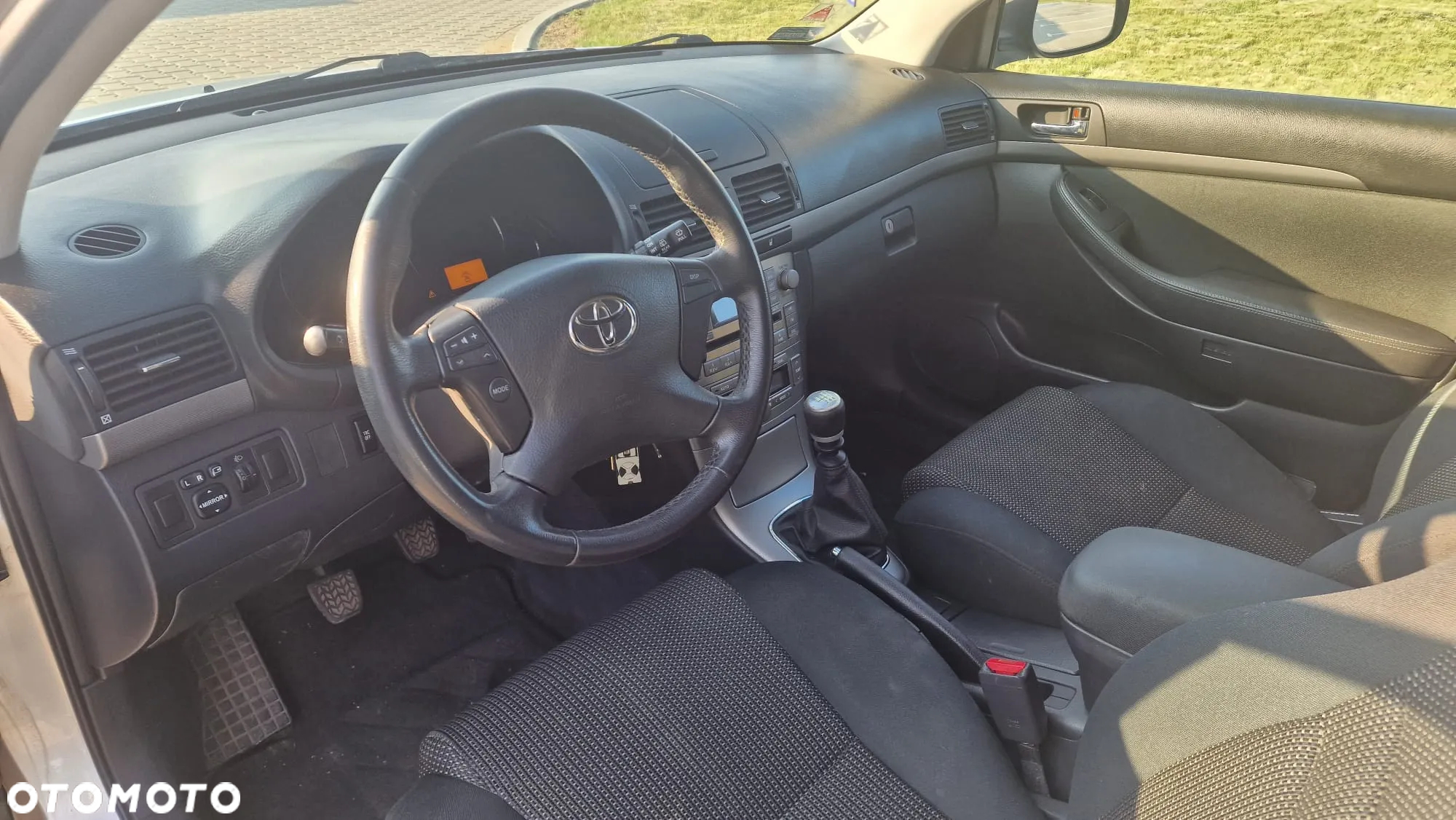 Toyota Avensis 2.0 D-4D Sol - 7