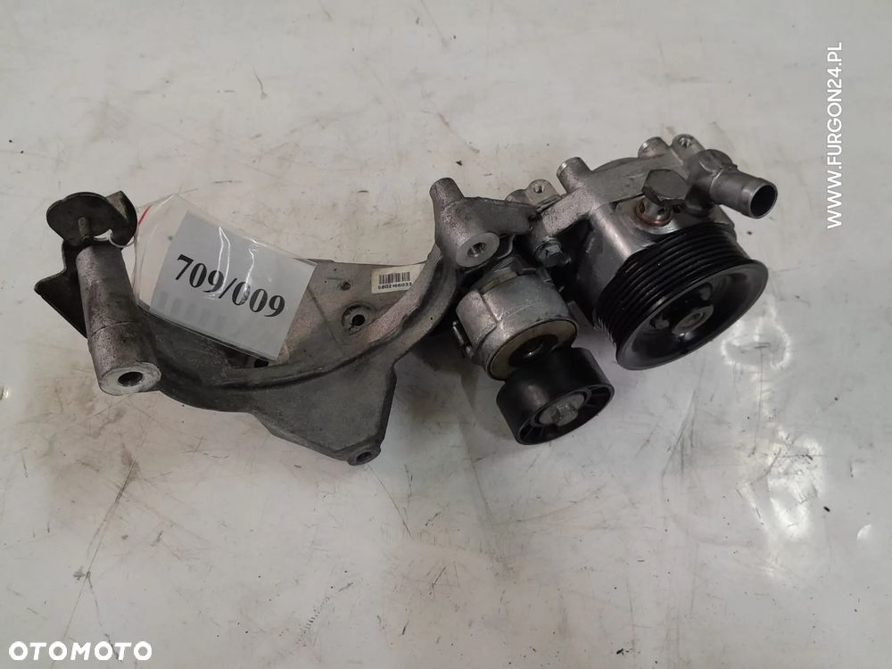 ŁAPA ALTERNATORA POMPA WSPOMAGANIA DUCATO IVECO DAILY 2,3 E6 5801893653 - 1