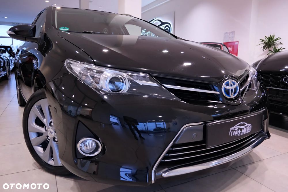 Toyota Auris 1.8 HSD Luna - 4