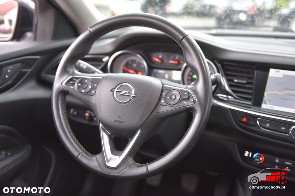 Opel Insignia - 23