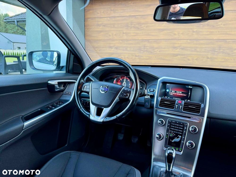 Volvo XC 60 D4 Summum - 18