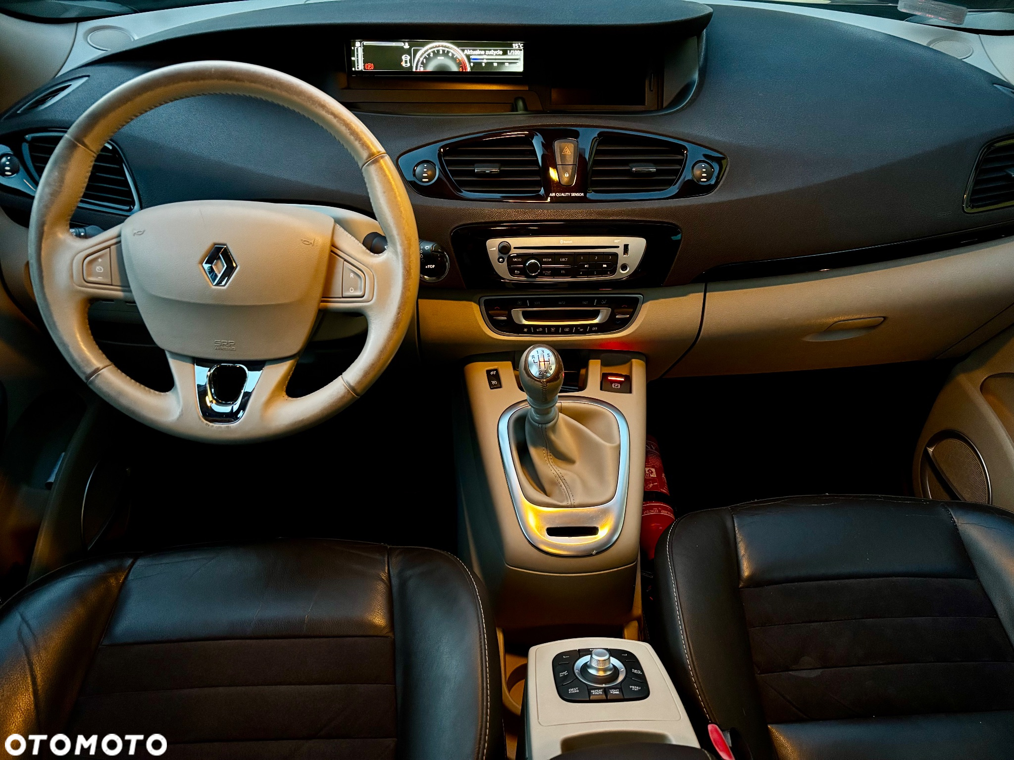 Renault Grand Scenic dCi 130 FAP Start & Stop Bose Edition - 14