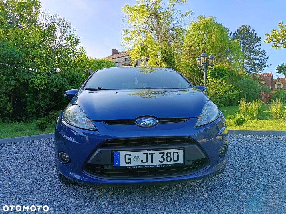 Ford Fiesta - 2