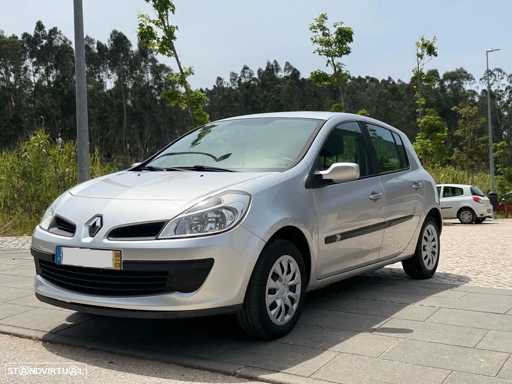 Renault Clio 1.2 16V Dynamique S - 3
