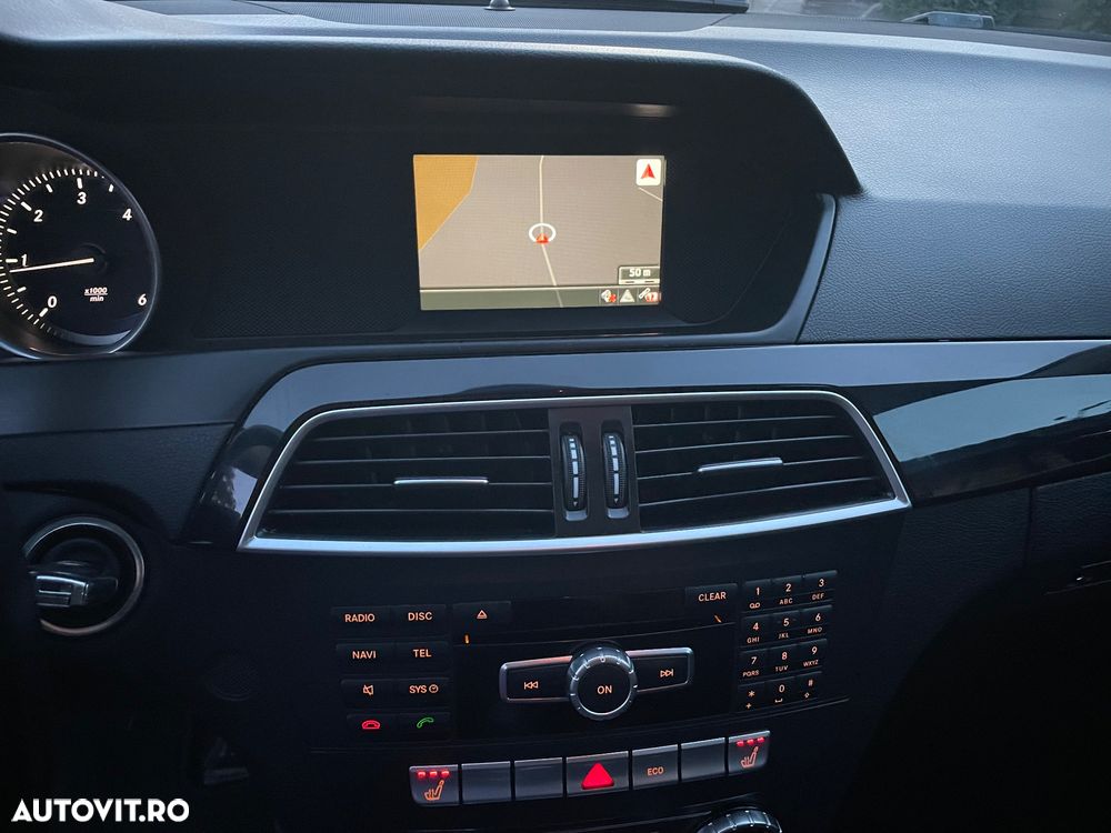 Mercedes-Benz C - 24