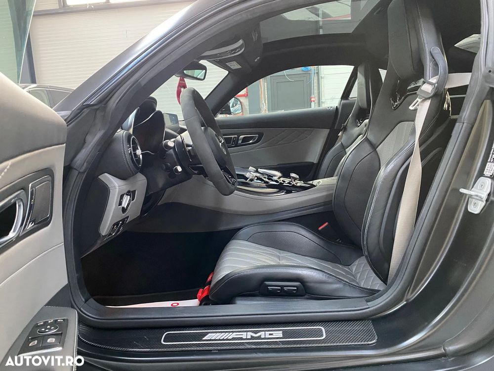 Mercedes-Benz AMG GT - 10