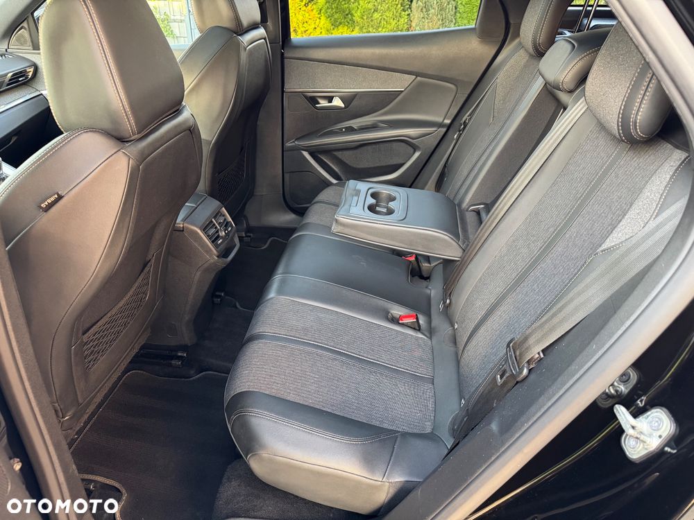 Peugeot 3008 1.5 BlueHDi GT S&S - 14