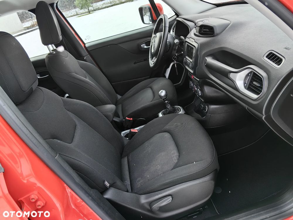 Jeep Renegade 1.4 MultiAir Longitude - 37
