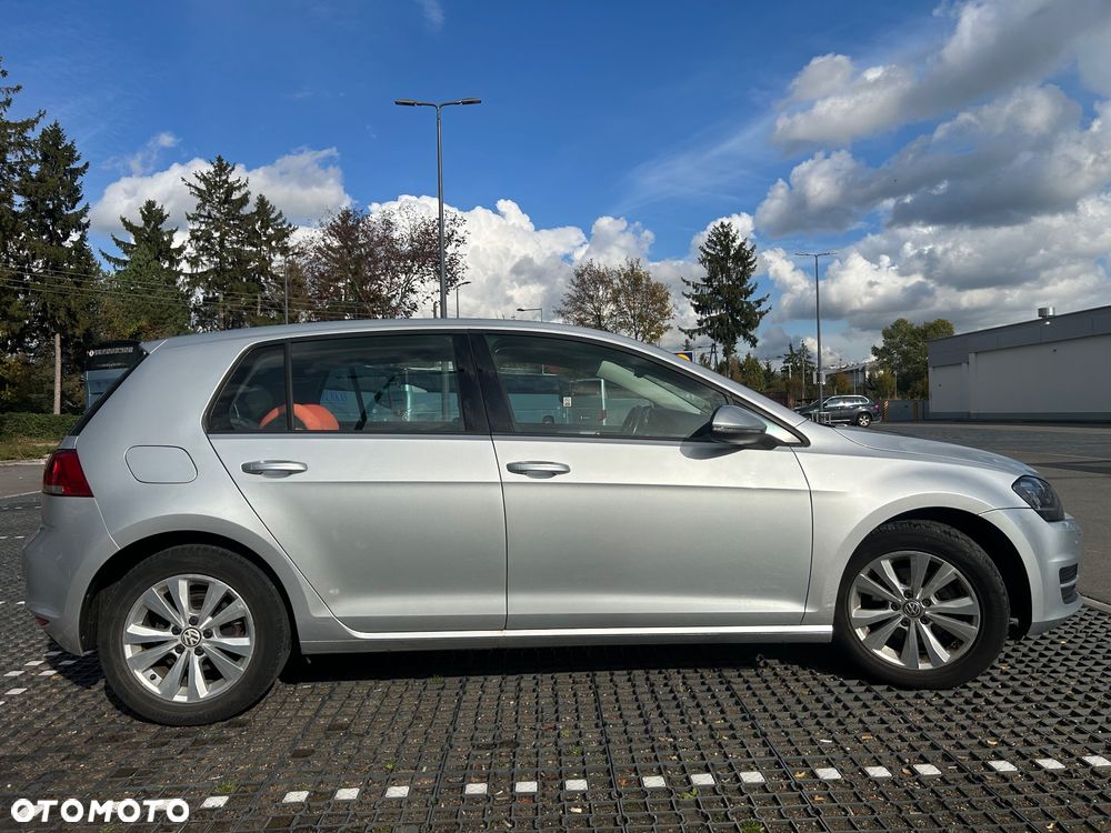 Volkswagen Golf 1.4 TSI BMT Comfortline - 10