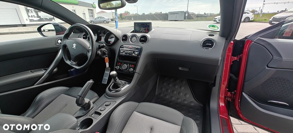 Peugeot RCZ 2.0 HDi FAP 160 - 24