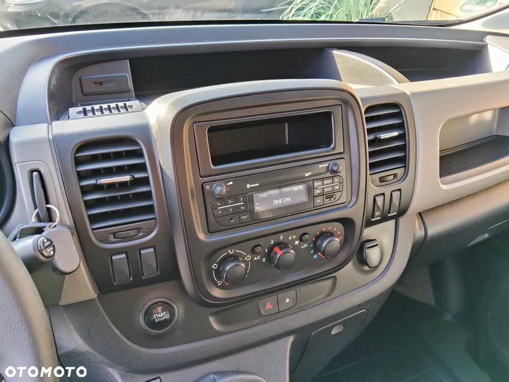 Renault Trafic - 18