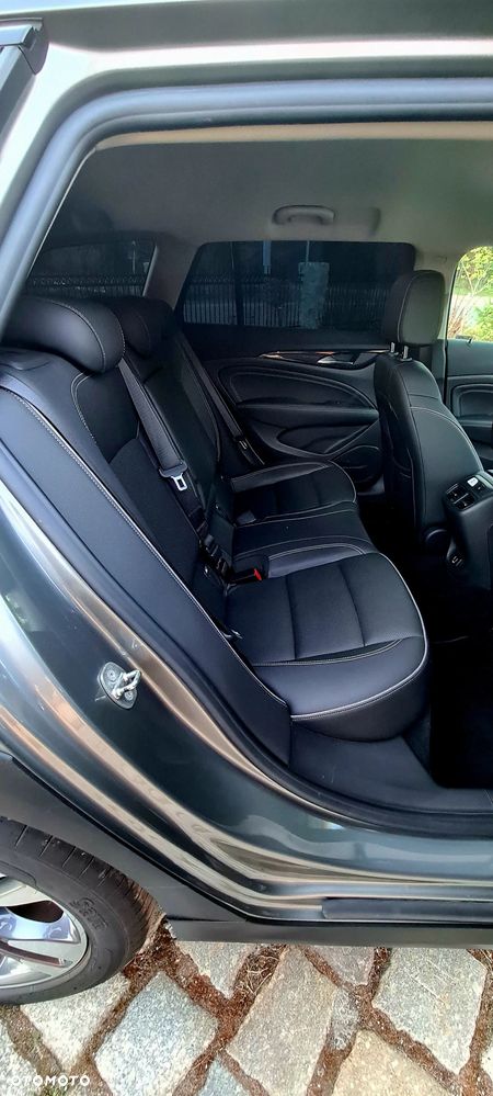 Opel Insignia 2.0 CDTI 4x4 Exclusive S&S - 35