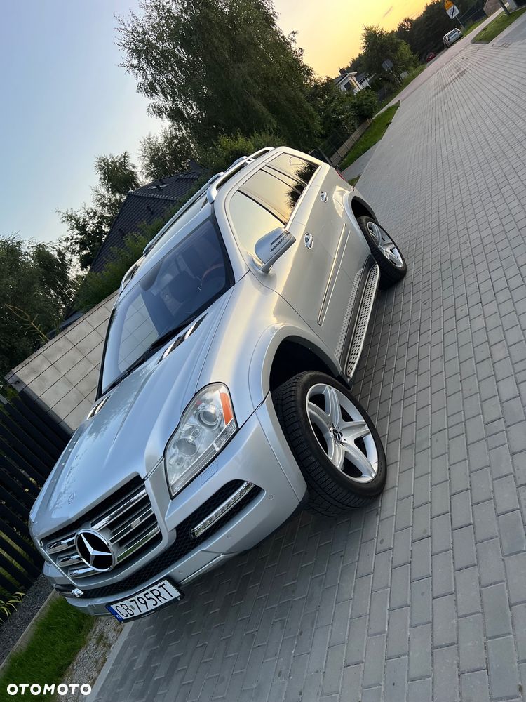 Mercedes-Benz GL 500 4Matic 7G-TRONIC - 2