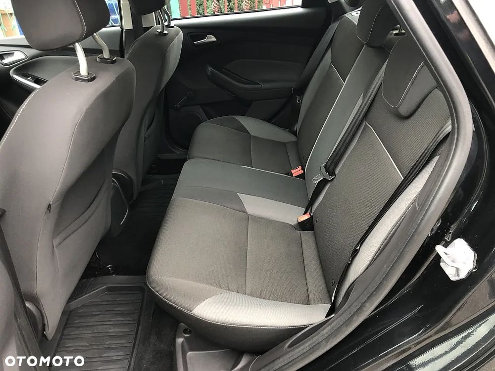 Ford Focus 1.6 Trend - 11