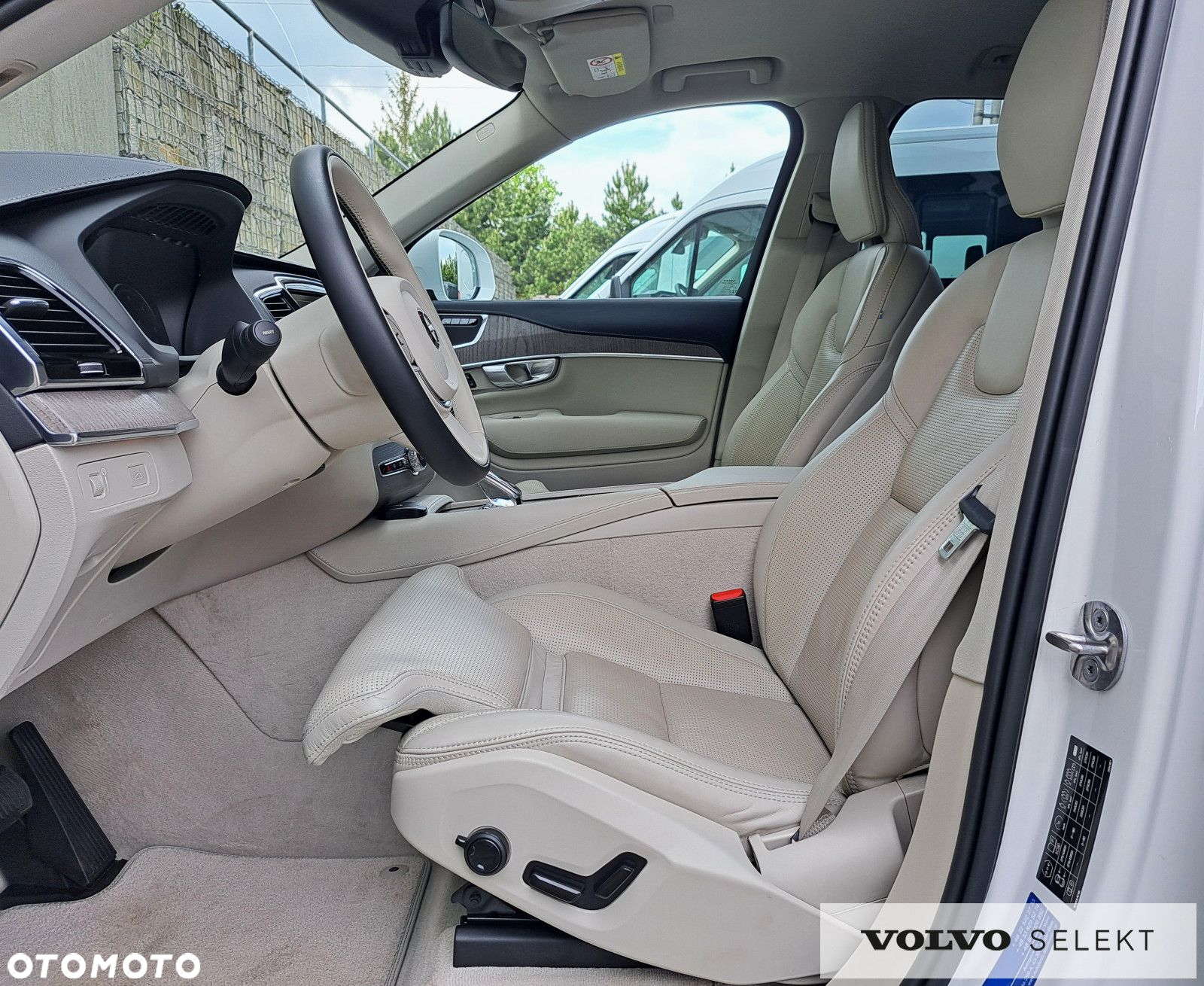 Volvo XC 90 - 10