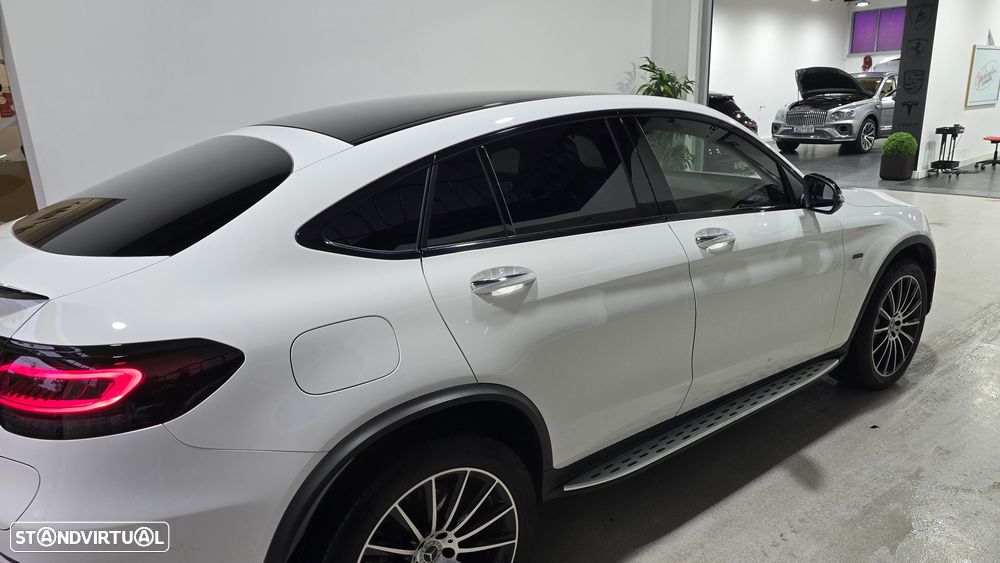Mercedes-Benz GLC 300 - 2