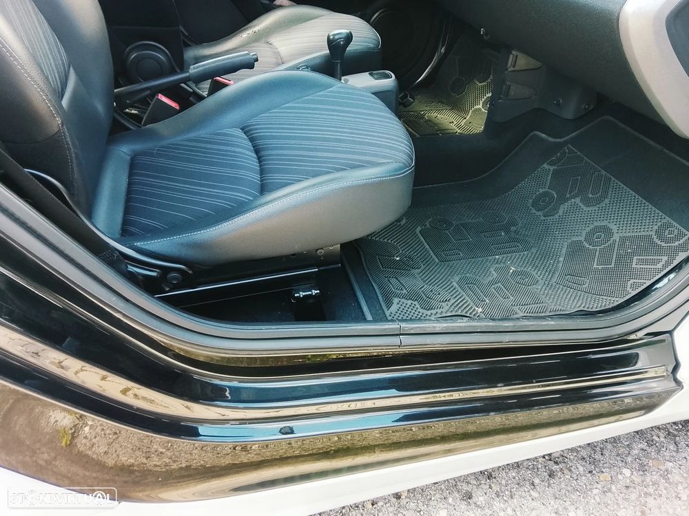 Smart ForTwo Coupé cdi softouch pulse dpf - 13