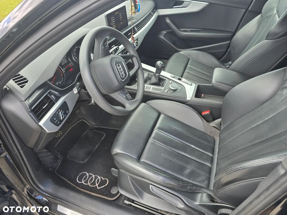 Audi A4 Avant 2.0 TDI - 5