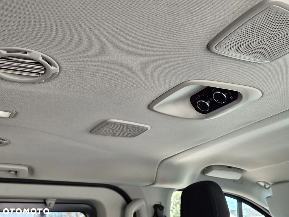Ford Tourneo Custom 2.0 EcoBlue L2 Titanium - 14