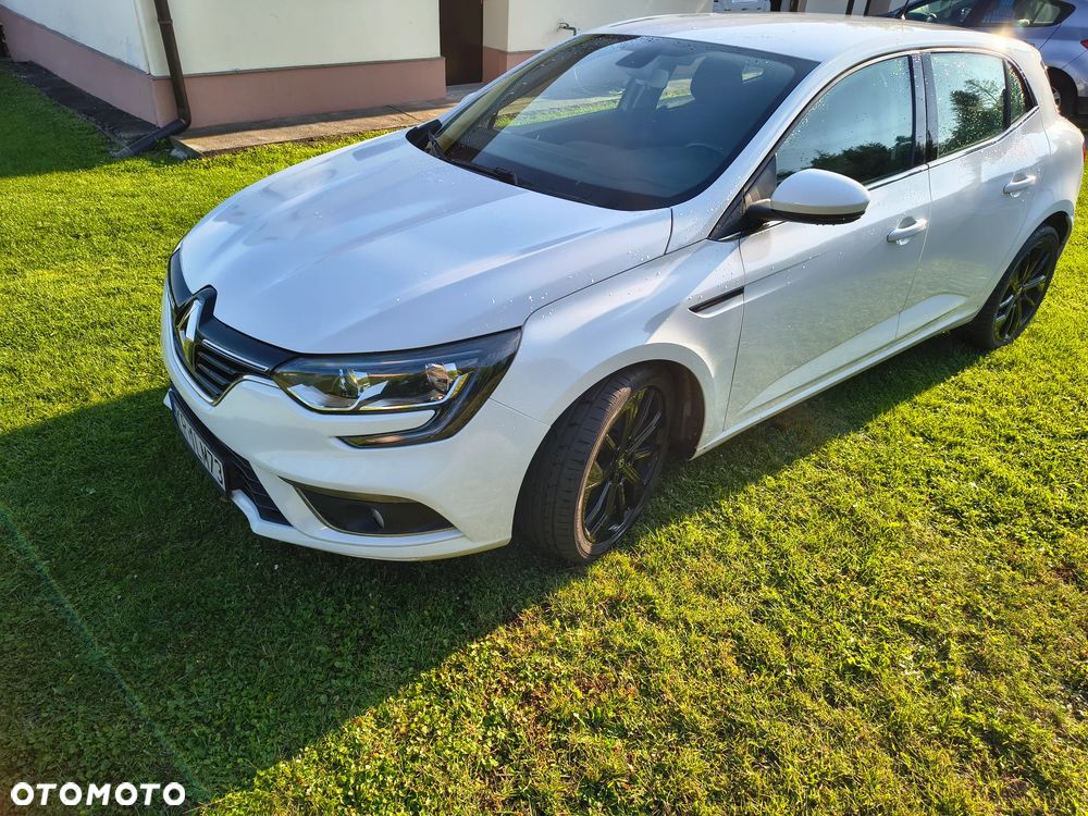 Renault Megane 1.5 dCi Zen EDC - 4