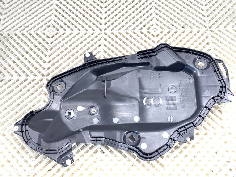 WYGŁUSZENIE DRZWI LEWY PRZÓD  LEXUS LBX (_AYH1_, _AYA1_) 2023 - Hybrid 100 kW [136 KM] Hybryda - 1