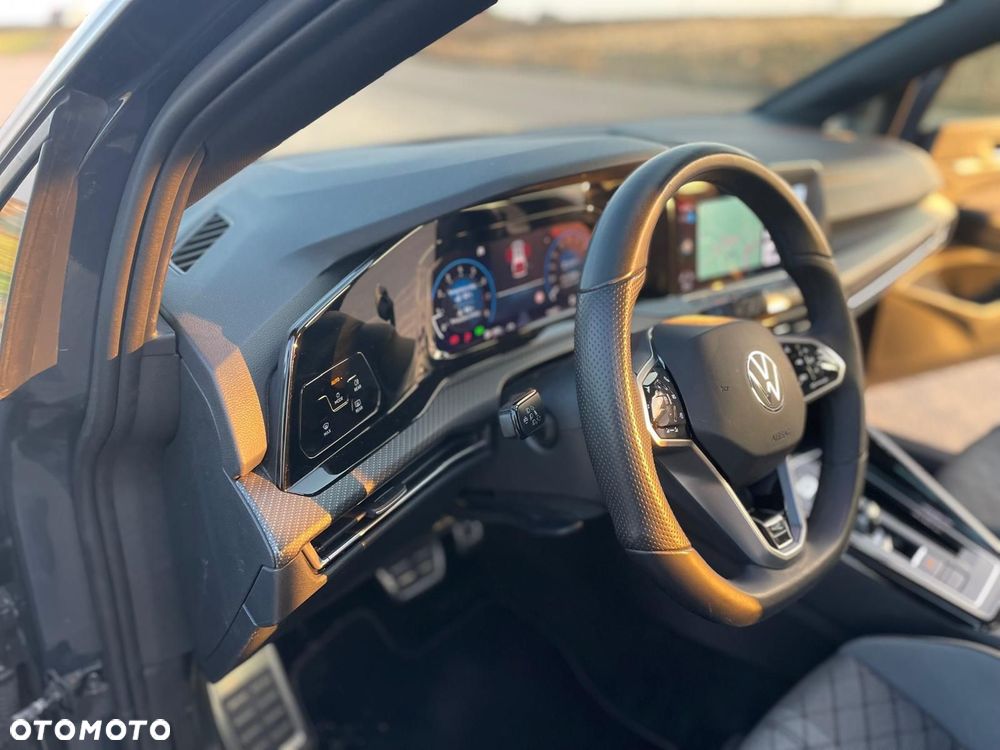 Volkswagen Golf 2.0 TSI OPF DSG R-Line - 10