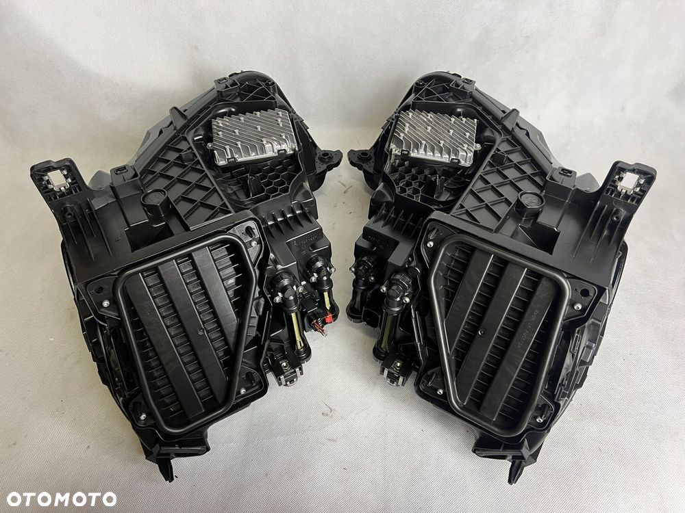 AUDI Q3 83A FULL LED LAMPA LEWA PRAWA REFLEKTOR LEWY PRAWY DEMONTAŻ - 10