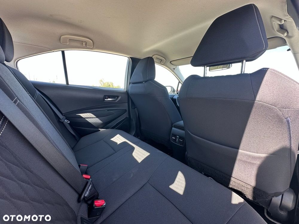 Toyota Corolla 1.8 Hybrid Comfort - 16