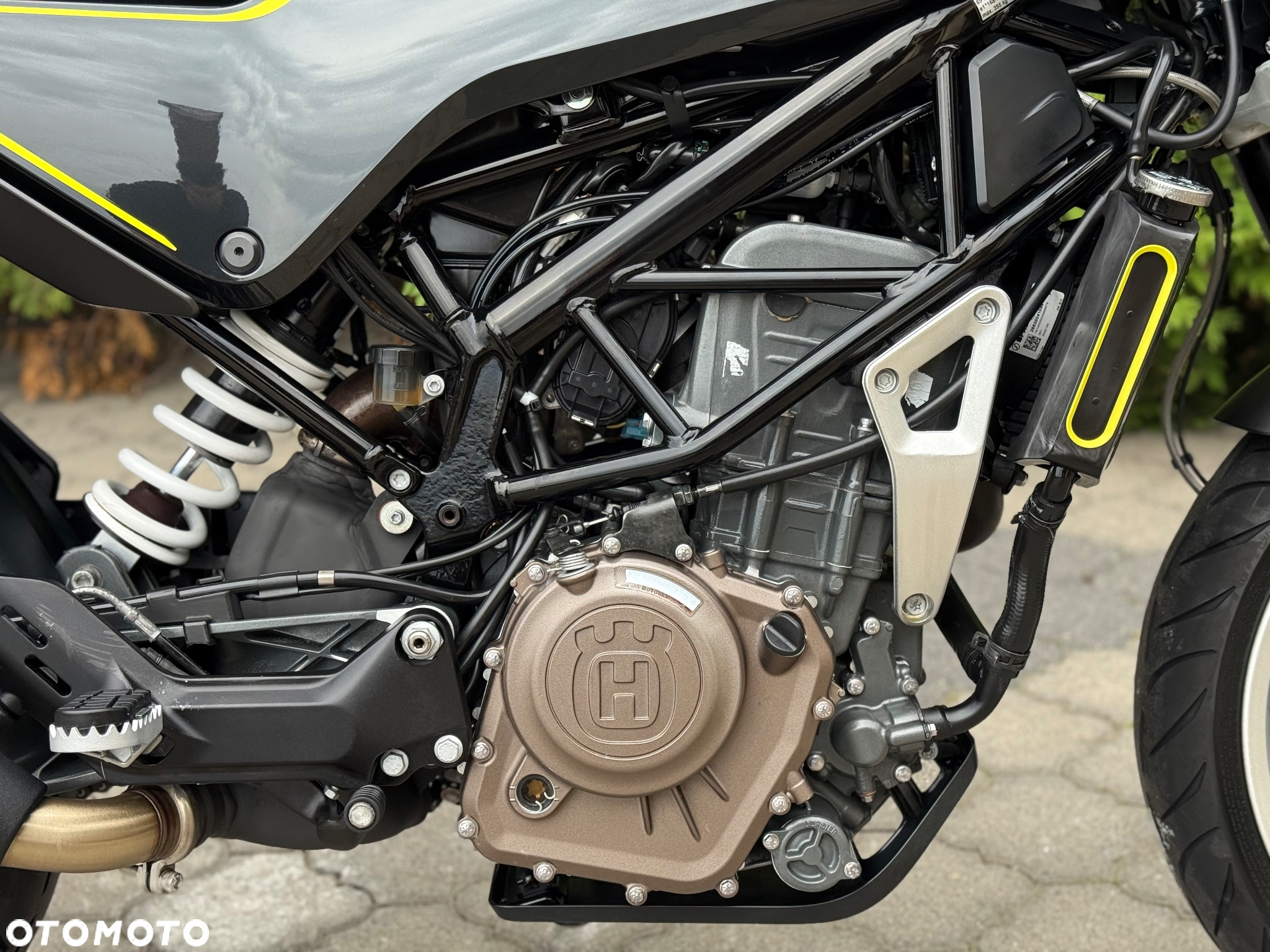 Husqvarna Svartpilen - 14