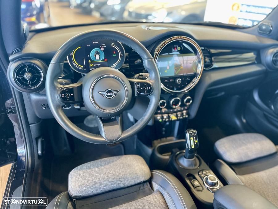 MINI 3 Portas Cooper SE Premium P. Classic - 14