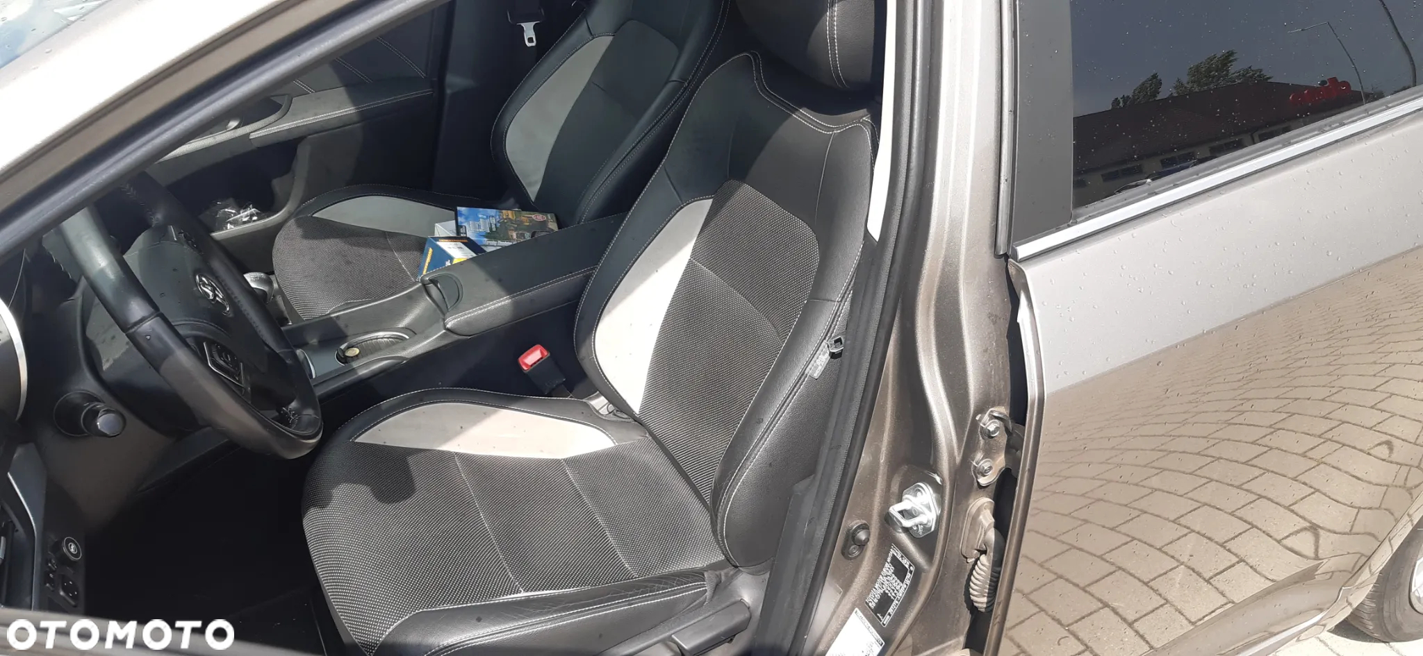Toyota Avensis 1.8 Prestige - 8