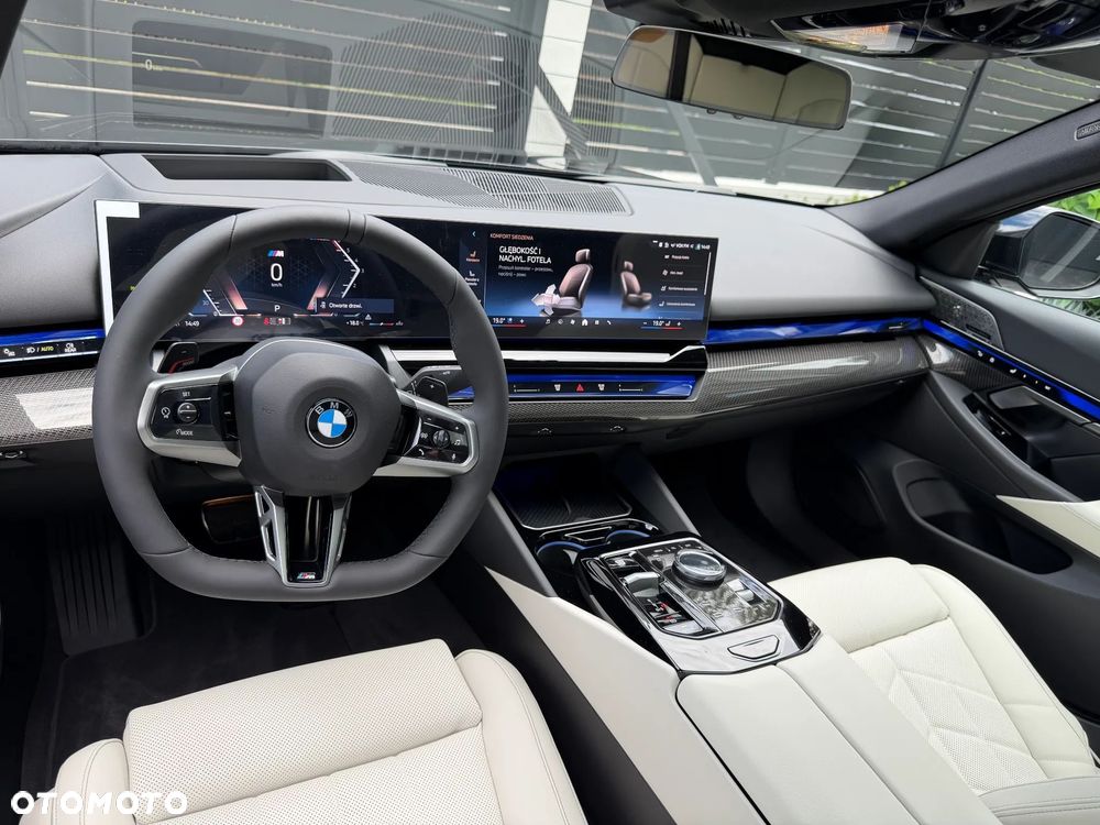 BMW Seria 5 520d xDrive mHEV M Sport - 11