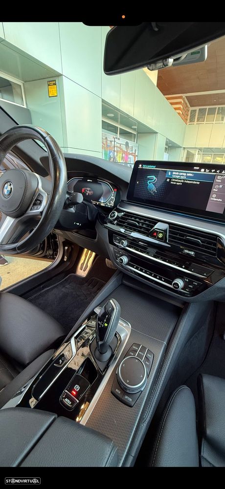 BMW 530 e Pack M - 11